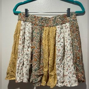 American Eagle summer mini skirt size L